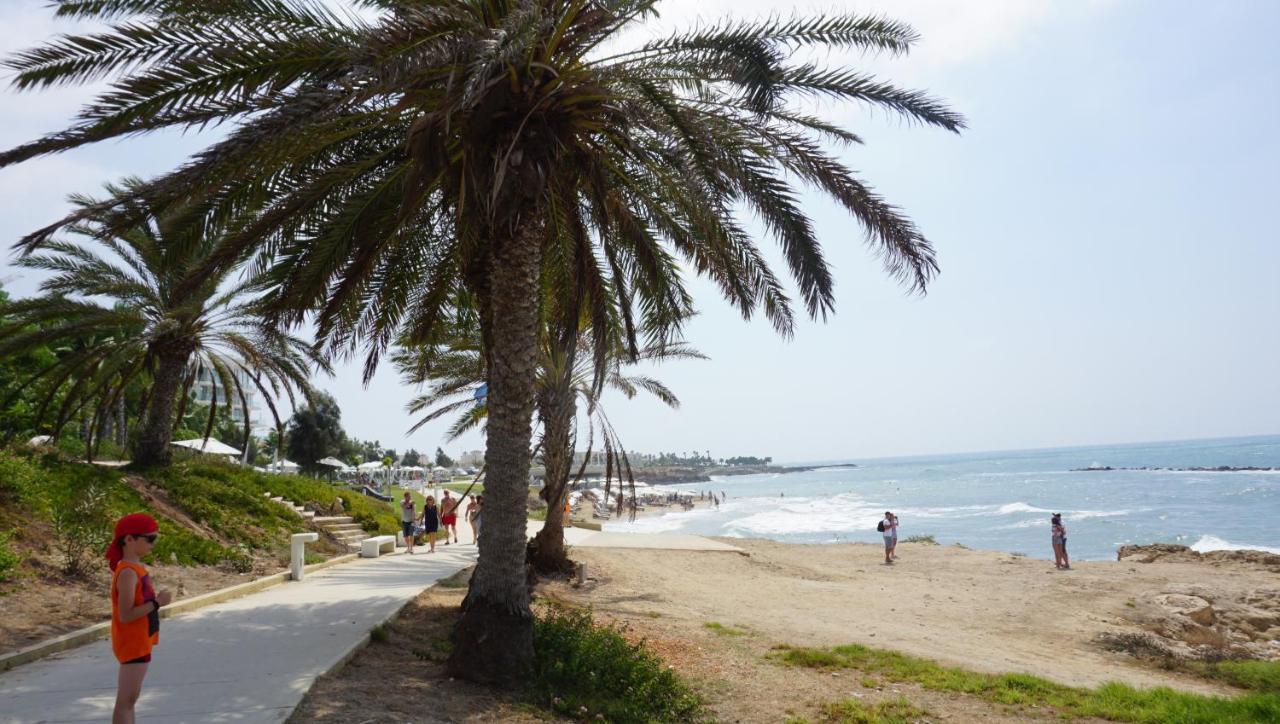 Limnaria Gardens Paphos, Near Beach エクステリア 写真